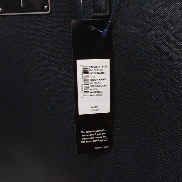 NWT TAHARI bag - Picture 2 of 2